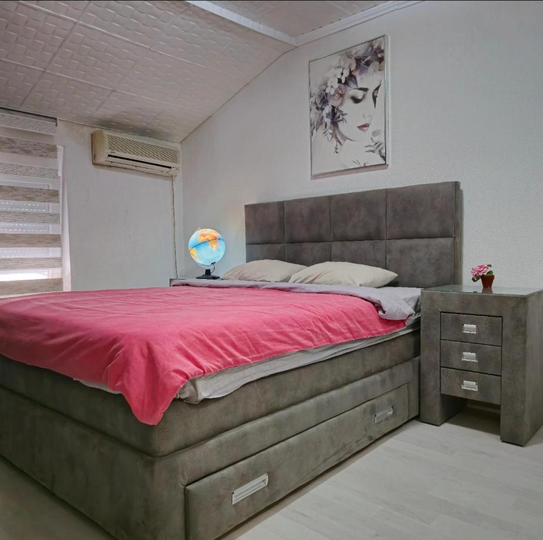 Apartment Center 23 Подгорица Экстерьер фото